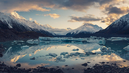 Aurora of Aoraki: Tasman Glacier's Awakening