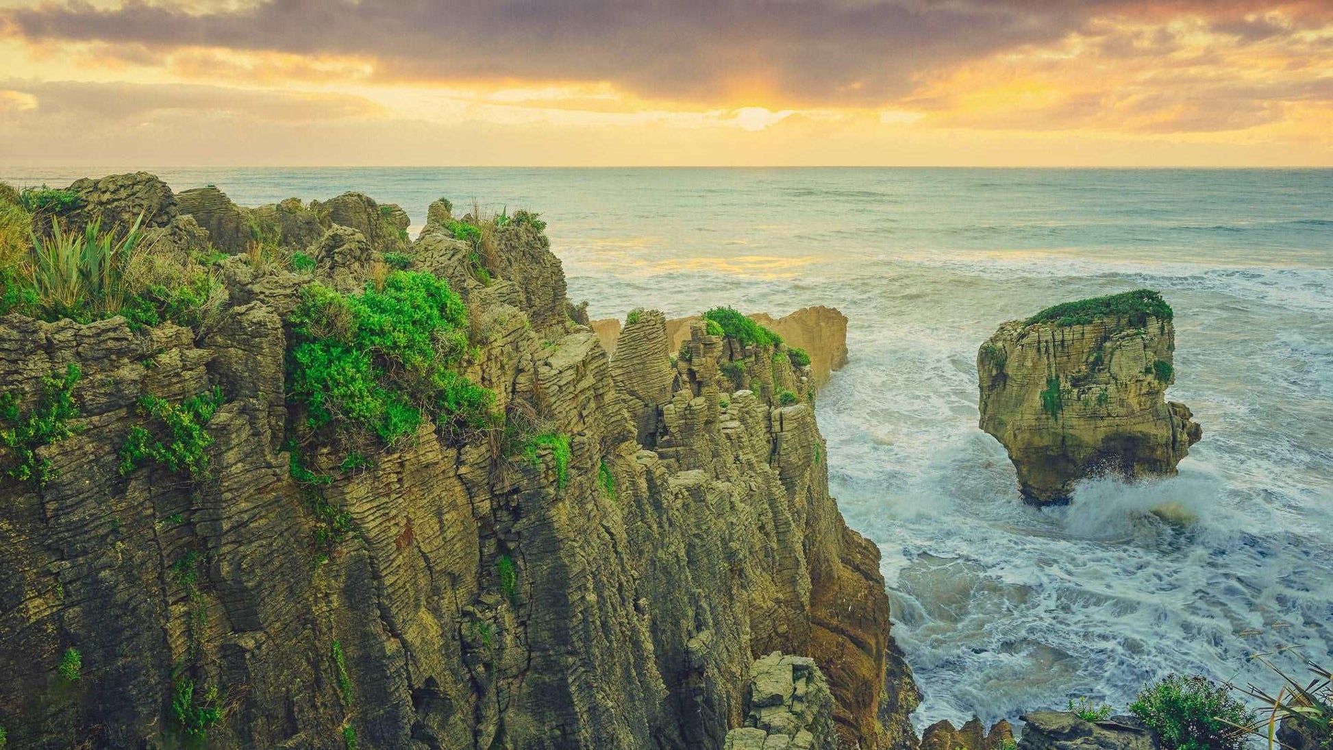 Punakaiki Pinnacle - New Zealand South Island - by Award Winning New Zealand Landscape Photographer Stephen Milner