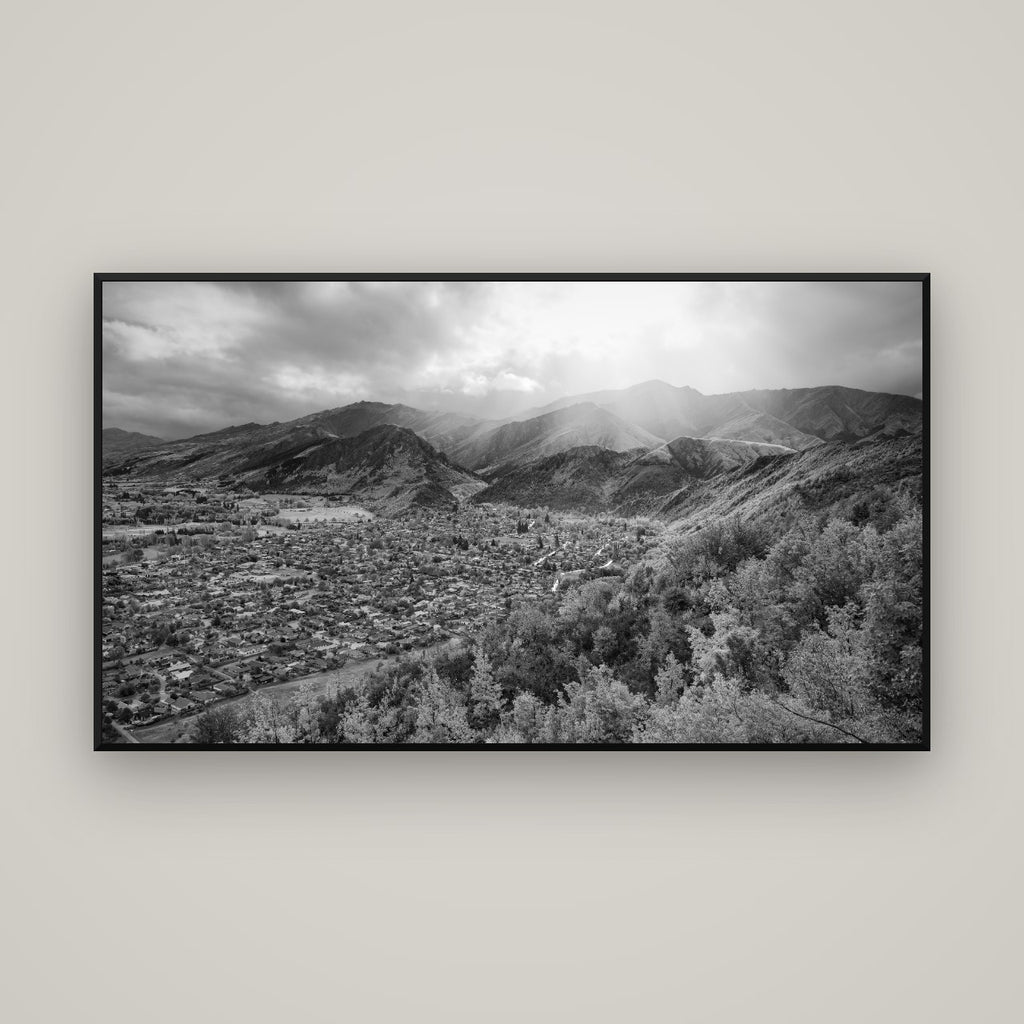Light Over the Valley, Arrowtown — Basel Black Matte, 160×90 cm. New Zealand fine art wall art by Stephen Milner.