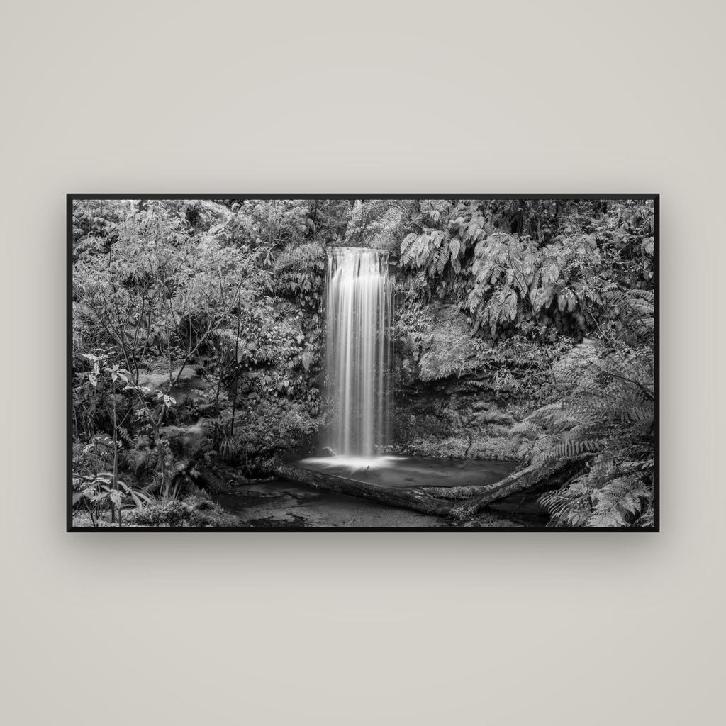 Veil of Serenity, Koropuku Falls — Basel Black Matte, 160×90 cm. New Zealand fine art wall art by Stephen Milner.